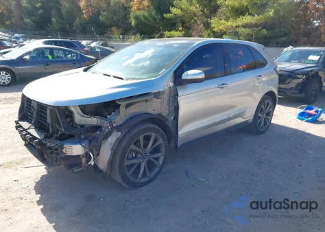 2016 Ford Edge Sport z USA, uszkodzony, nr VIN 2FMPK4AP4GBC48848